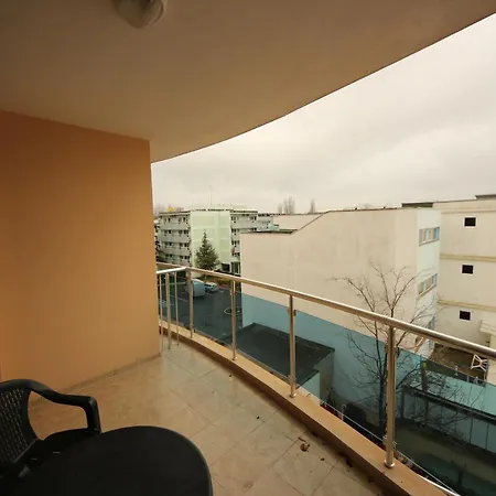 Menada In Sunny * Slantschew brjag