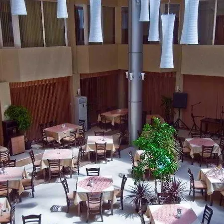 Menada In Sunny Slantschew brjag