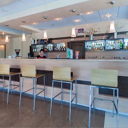 Apartment Menada In Sunny *