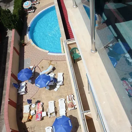 Apartment Menada In Sunny